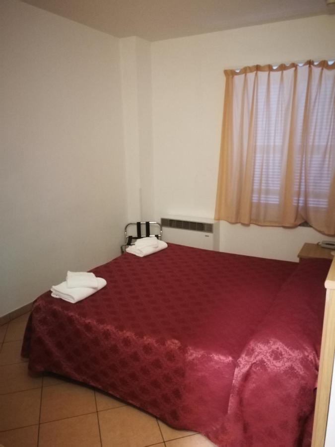 Albergo Della Stazione 卡伊罗蒙泰诺泰 客房 照片